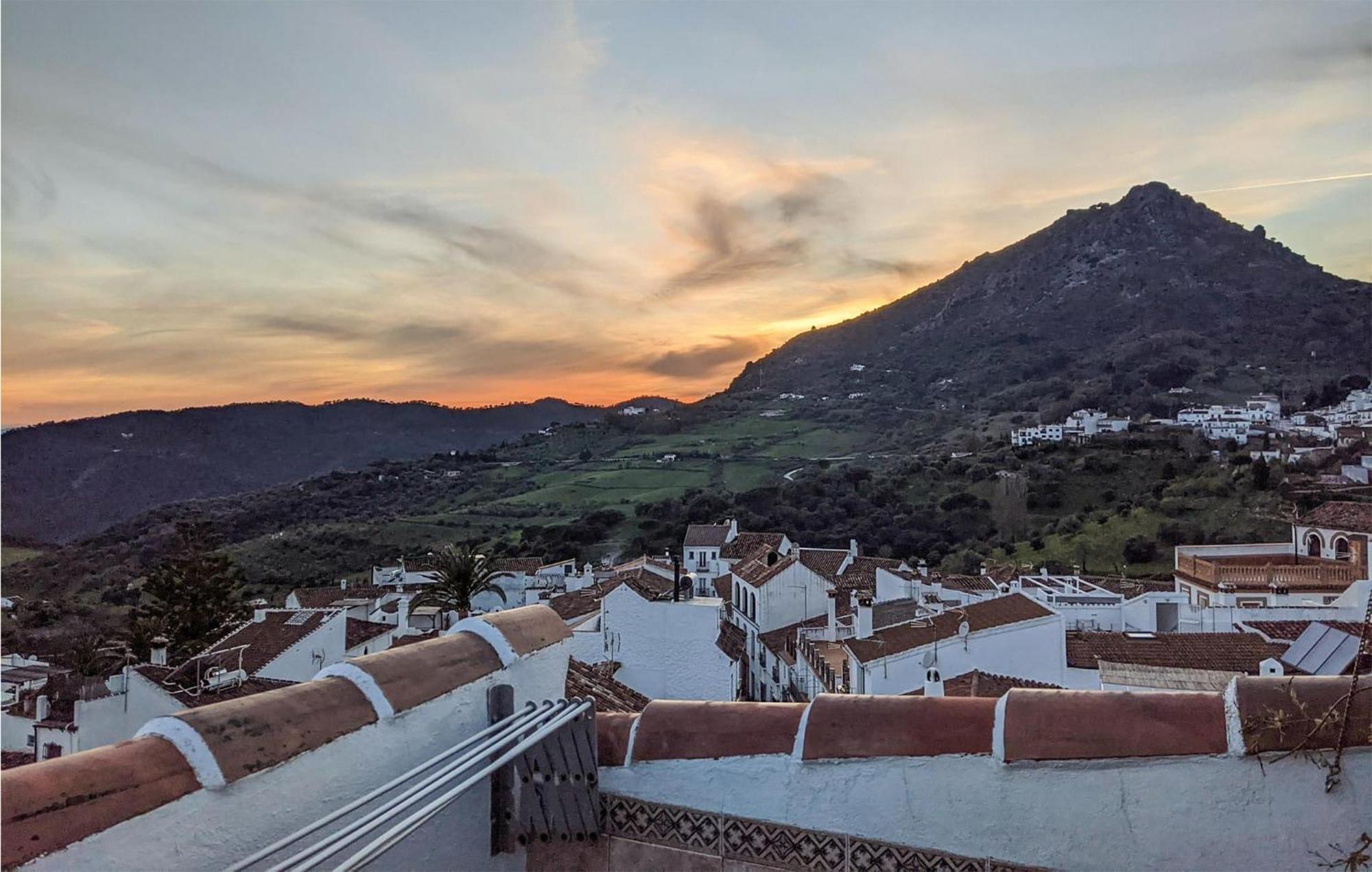 Stunning Home In Gaucin With Wifi エクステリア 写真