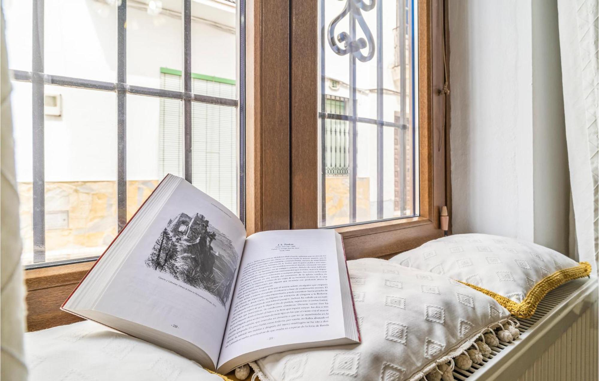 Stunning Home In Gaucin With Wifi エクステリア 写真